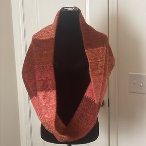 NWT Gaia Pretty Persuasions Infinity Scarf Mini Throw NWT